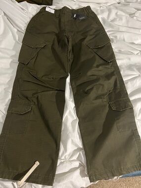 Olive Green Cargo Pants with Utility Pockets - Unbranded
